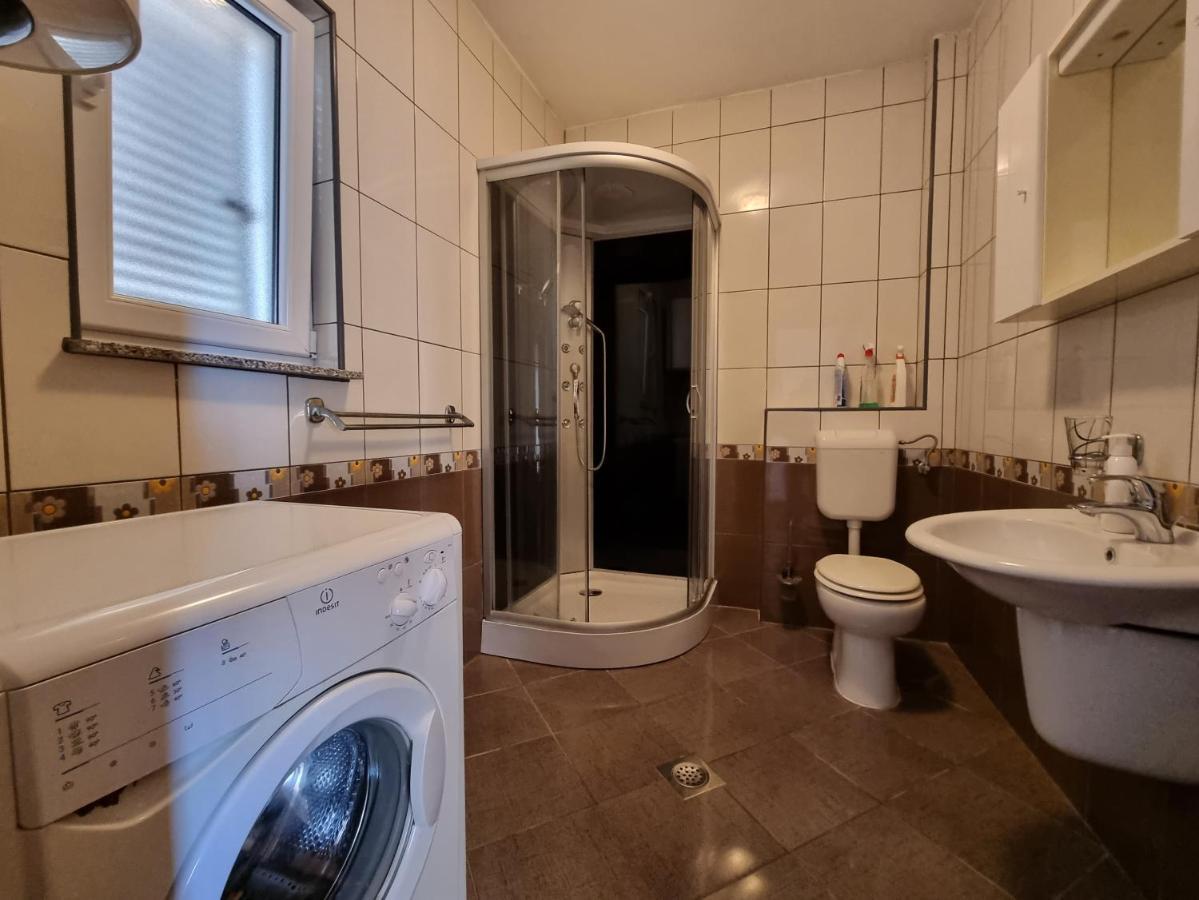 Apartment Wallot Novalja Extérieur photo