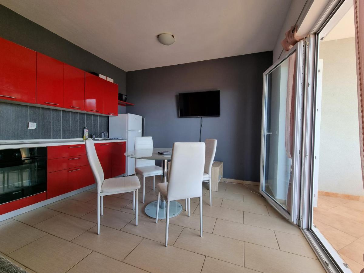 Apartment Wallot Novalja Extérieur photo